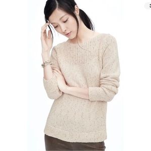 BANANA REPUBLIC Gold Flecked Boatneck Sweater Womens size small